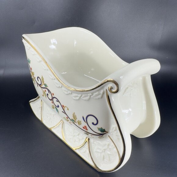 MIkasa Holiday Bloom Christmas Sleigh Centerpiece Fine China Retired New Sticker - Picture 11 of 16